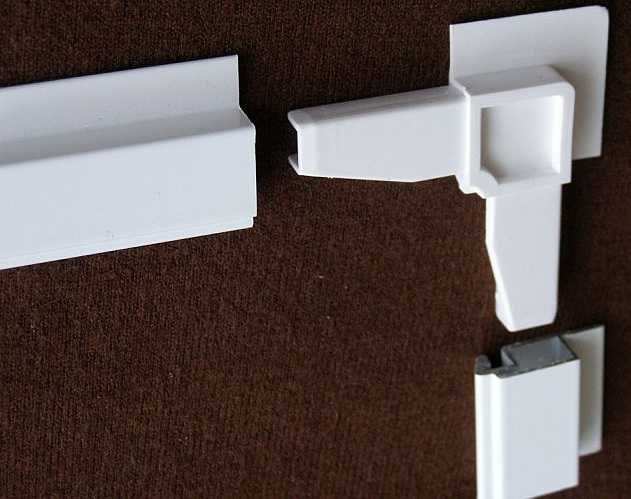 მწერების დამცავი ბადეების კუთხის შემკვრელი